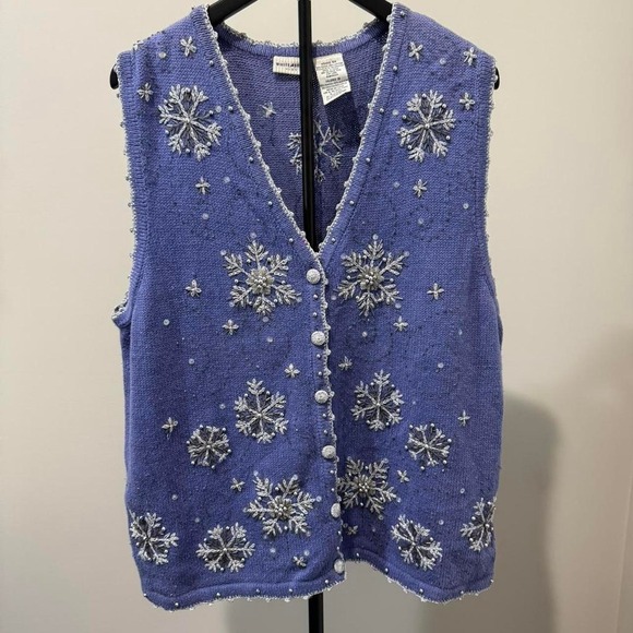 Sweaters - White Stag blue snowflake sweater vest